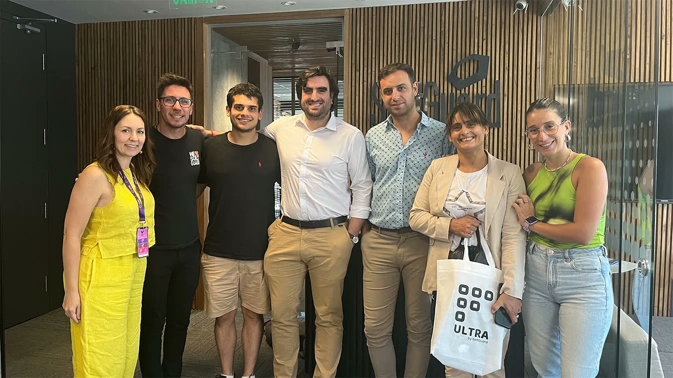 Equipos de Tandil y SoftGuard reunidos en 2024